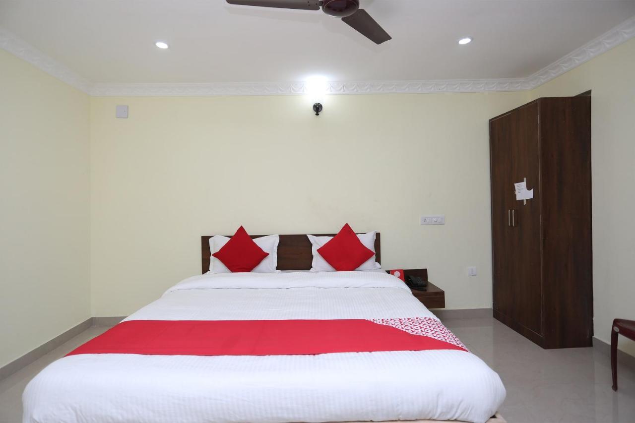 Oyo 26670 The Ranch Hotel Puri Luaran gambar
